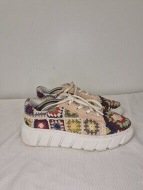 Free People Catch Me Crochet Boho Floral Platform Sneakers sz 38EU